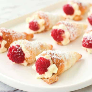 Italian Cream Horns